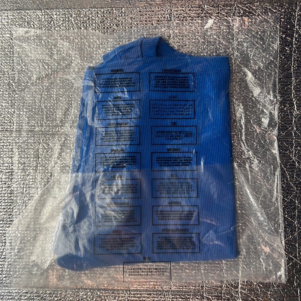 HOLLISTER Ribbed High-Neck Tank - Picture 3 of 5